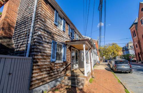 Historic District Casa | Timeless Charm, Modern Comfort