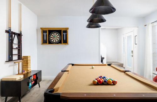 The Hermitage Casa | Timeless-Texas-Inn - Heated Pool Oasis & Lux Vibe