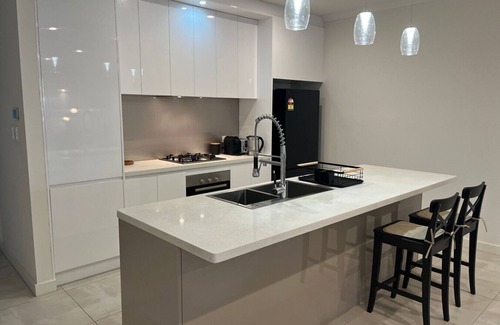 Tranmere Casa | Timeless Tranmere Escape | By Host Solutions