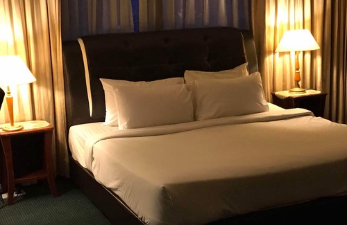 Imbi Hotel | Times Square Service Suites