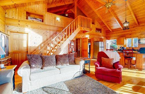 Clayton Casa | Timpson Cove Haven