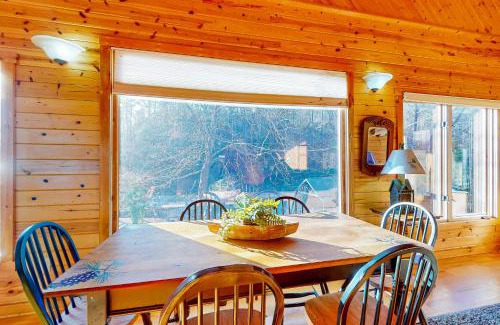 Clayton Casa | Timpson Cove Haven