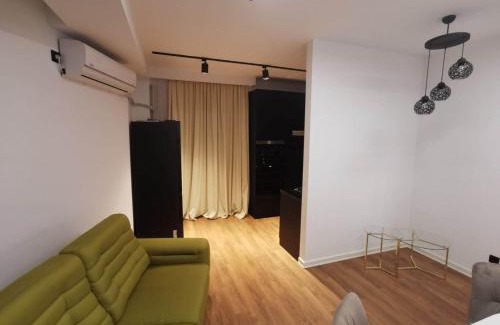 Saburtalo Apartamento | Tina Apartment N64