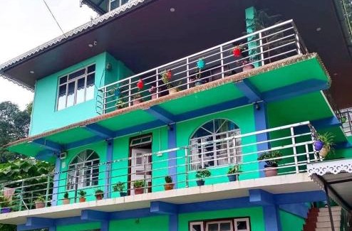 Turuk Casa | TINCHULEY PINE SHELTER homestay