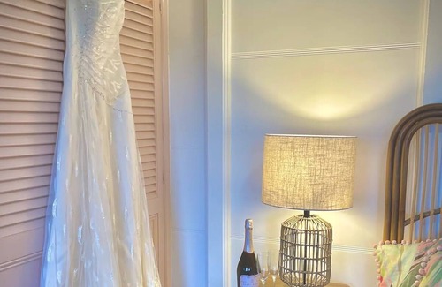 Point Clare Casa | Tintern– Perfect for groups - bay views & historic