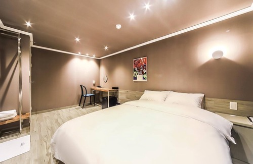 Beomil-dong Hotel | Tinto Hotel
