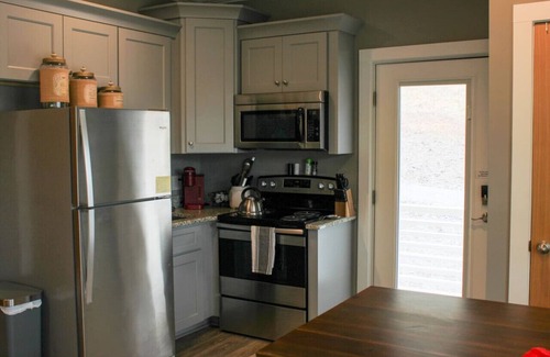 West Jefferson Casa | Tiny 2br Cabin w/ View | Grill | Fire Pit #2