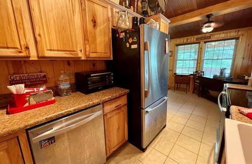 West Jefferson Casa | Tiny Ashe Cabin-Riverfront, Firepit, Kayaks, Wifi, Small Dog Friendly, Grill