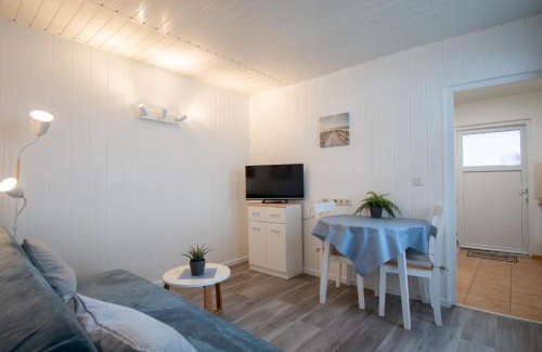 Ueckeritz Apartamento | Tiny-Bungalow - zum Strand 50m