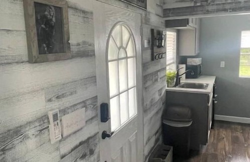 Murfreesboro Casa | Tiny Farmhouse