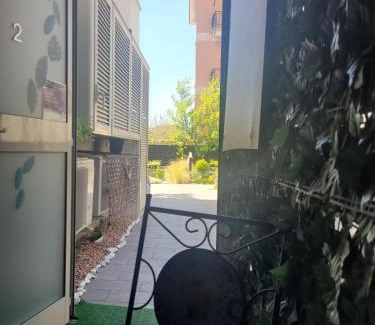 Suburbio VII Portuense Apartamento | Tiny Green apartament in Rome - Magliana