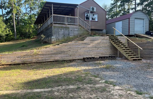 Gilmer Casa | Tiny Hilltop Home!