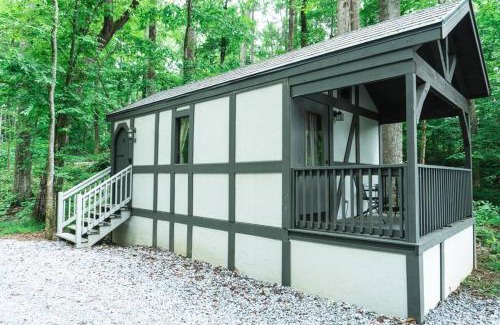 Sevierville Casa | Tiny Home Cottage Near the Smokies #6 Greta