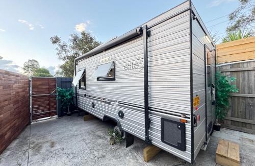 Bayswater Chalet De Esquí | Tiny home in Bayswater