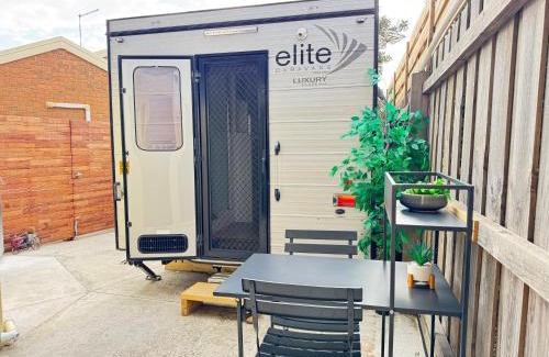 Bayswater Chalet De Esquí | Tiny home in Bayswater