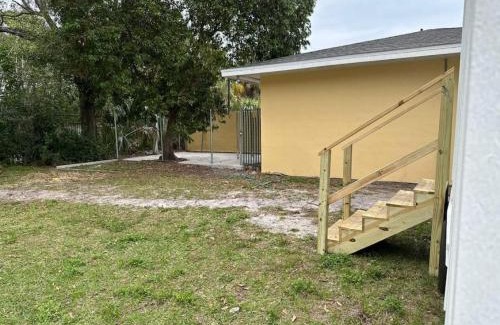 St. Petersburg Apartamento | Tiny Home in Downtown St Pete