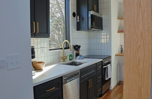 Durham Casa | Tiny Home in the Bull City-Walk to Duke Hospital