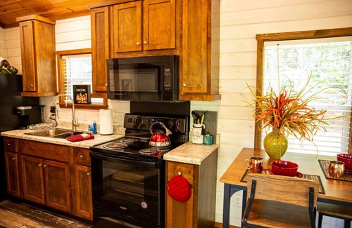 Coosa Casa | Tiny Home l Private l Pet Friendly