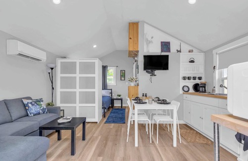 Drayton Apartamento | Tiny Home near DT, Private and Quiet