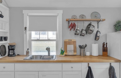 Drayton Apartamento | Tiny Home near DT, Private and Quiet