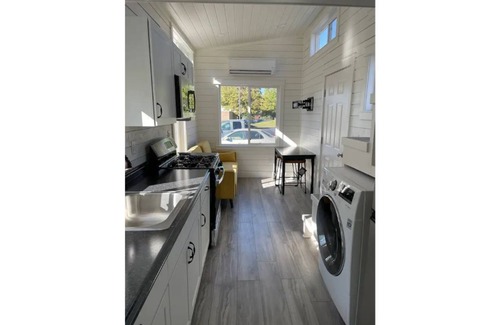 Lava Hot Springs Otro | Tiny Home Peaceful Farm
