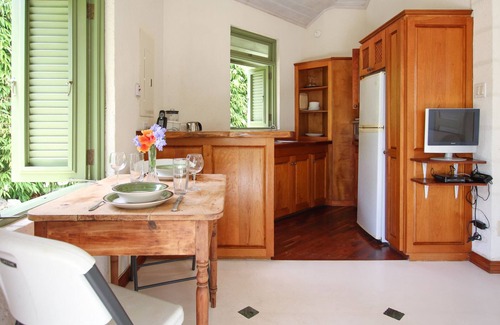 Weston Cabaña | Refugio acogedor - Cottage Marsh Mellow Sur
