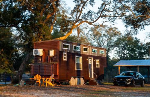 Fort Walton Beach - Destin Apartamento | Tiny Home w Great Bay Views Pets Near Eglin Beach