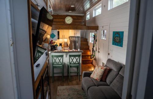 Fort Walton Beach - Destin Apartamento | Tiny Home w Great Bay Views Pets Near Eglin Beach