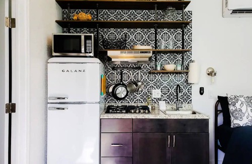 Estrella Casa | Tiny Home with Wi-Fi 3 mi. from Downtown Phoenix