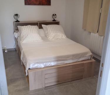 Entraigues-sur-la-Sorgue Apartamento | Tiny House T1