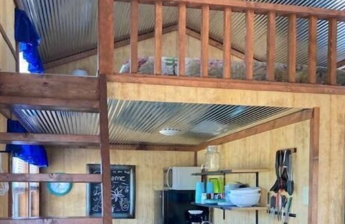 Leasburg Casa | Tiny House #9 – One bedroom cabin near wineries, caves, hiking & floating!