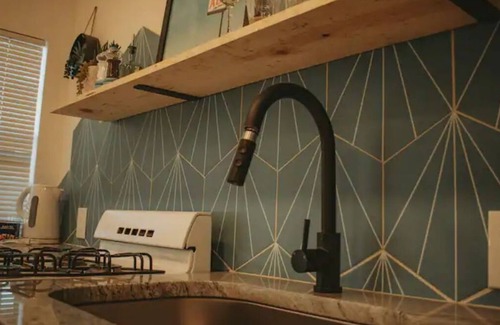 Barelas Casa | Tiny House Agave at Cactus Flower+Hot Tub+Pet Friendly+No Pet Fee!
