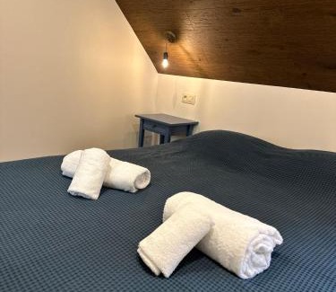 Vireux-Wallerand Casa | Tiny House dans les Bois Une Évasion Cozy pour Deux !