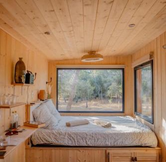 Le Luc Casa | Tiny-House en Nature - Salle de bain italienne - Lit king Grand confort
