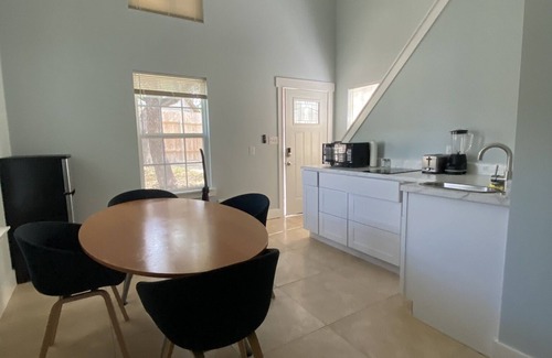 North San Antonio - SAT Apartamento | Tiny House for 4 Safe and Great Location