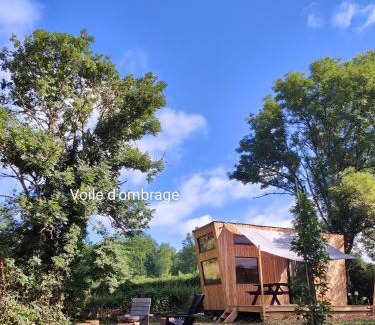 Saint-Jacques-d'Ambur Chalet De Esquí | Tiny house AMBUR