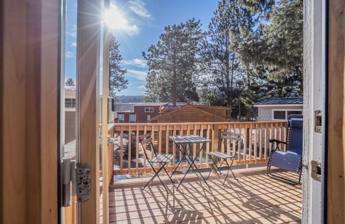 Woodland Park Cabaña | Tiny House!in the Mountains Near Pikes Peak W/ac