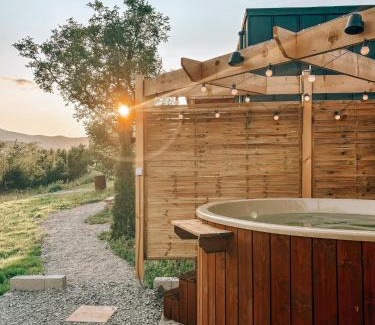 Sadu Chalet De Esquí | Tiny House Sage - ElysianFields