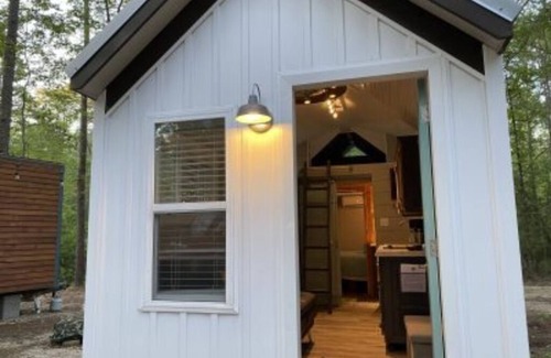Hattiesburg Casa | Tiny House - The Julep