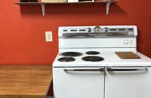 Palisades Casa | Tiny House -Valley Village