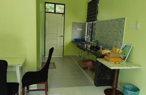 Tanah Merah Casa | Tiny House WH Homestay Pasir Mas Tanah Merah Rantau Panjang