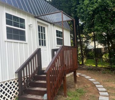 Gastonia Casa | Tiny house with smart bidet and water purify-system