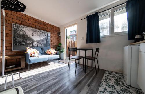 Zaandam Casa | Tiny House Zaandam, Tranquility and easy Connection
