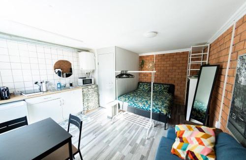 Zaandam Casa | Tiny House Zaandam, Tranquility and easy Connection