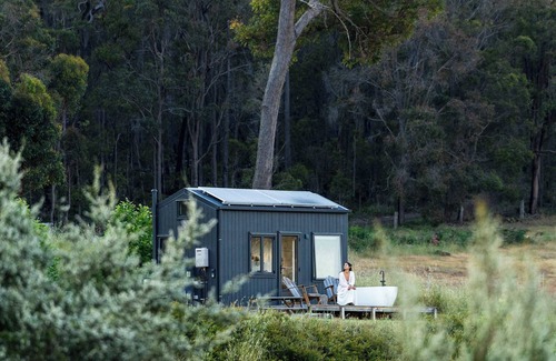Glenlynn Cabina | Tiny Matilda Summary: