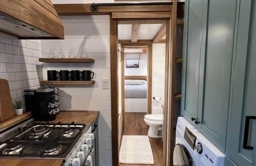 Groveland Casa | Tiny Rustic at Yosemite Gateway