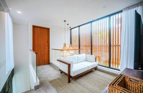 Beraban Villa | Tiny Villa Nyanyi - Charming 2 BR House 4 mins from Beach