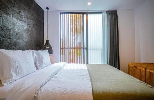 Beraban Villa | Tiny Villa Nyanyi - Charming 2 BR House 4 mins from Beach
