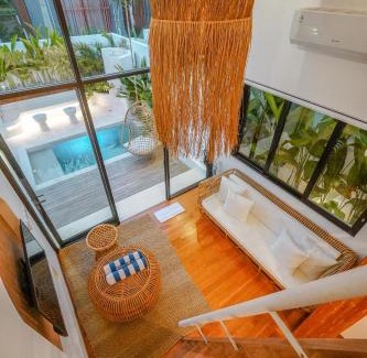Beraban Villa | Tiny Villa Nyanyi - Cozy Mezzanine 4 mins from Beach