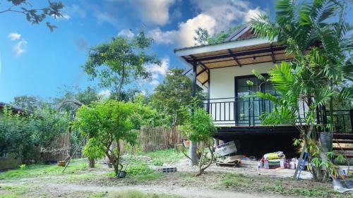 Ko Lanta Chalet De Esquí | TinyHouse TigerCave